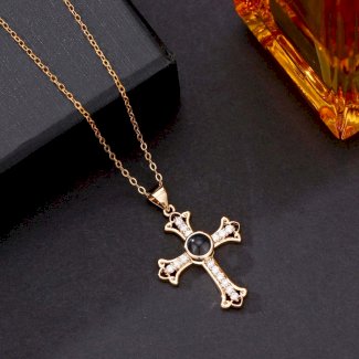 Foto Projektion Halskette mit Bild im Stein - Zirkon Pisaner Kreuz