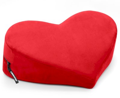 Liebeskissen ?Heart Wedge? in stylisch-dekorativer Herzform - Gratisinserat.com